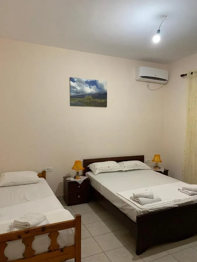 Ylli Cunaj Apartments Саранда 0*,